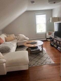 Foto principal - 151 Ives St