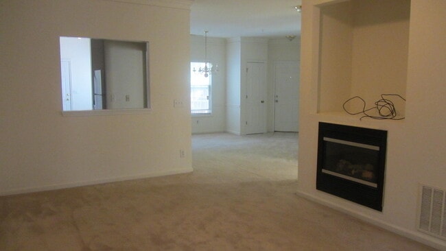 Photo - 8849 Fairview Bluff (Johns Creek, GA) Townhome