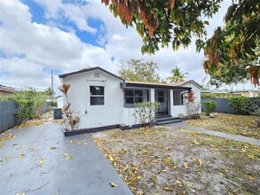 Building Photo - 11712 NW 3rd Ave