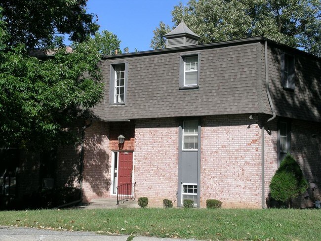 Greenfield Village Als Grandview Mo Apartments Com Building Photo Greenfield Village