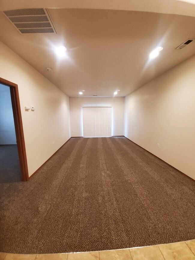 Foto del edificio - 1729 W Bemis St