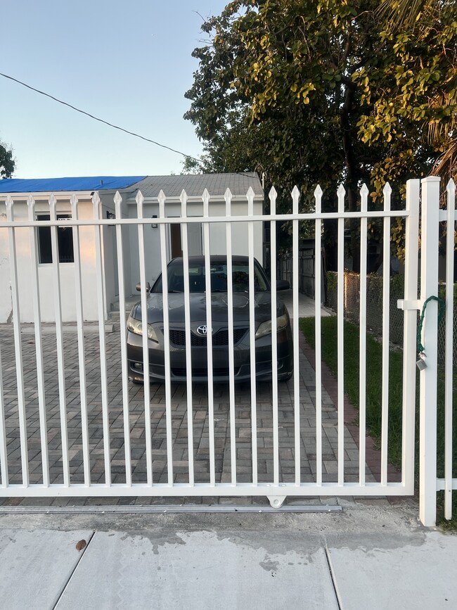 Building Photo - 2331 NW 64th St