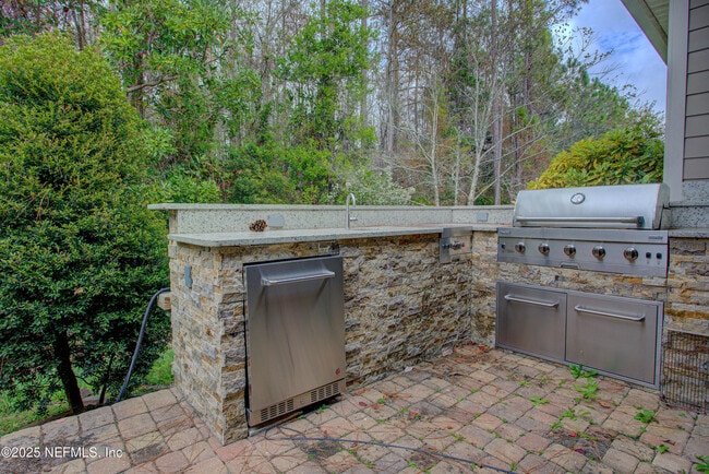 Building Photo - 174 Antilles Rd