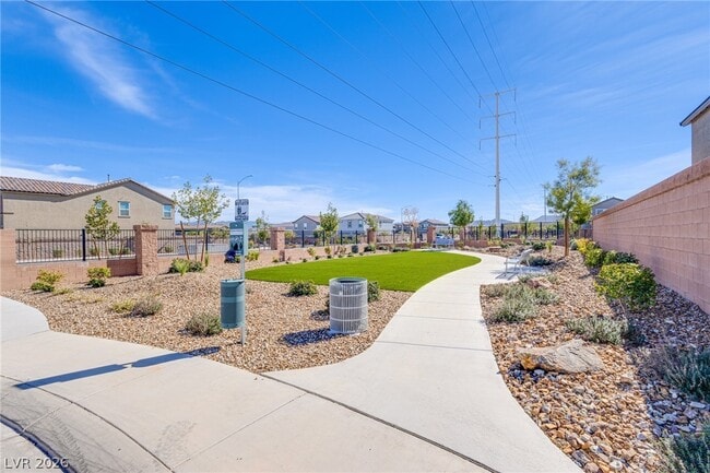 Building Photo - 5215 Lissome Lily Ct