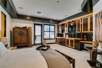 Building Photo - 1500 MacDonald Ranch Dr