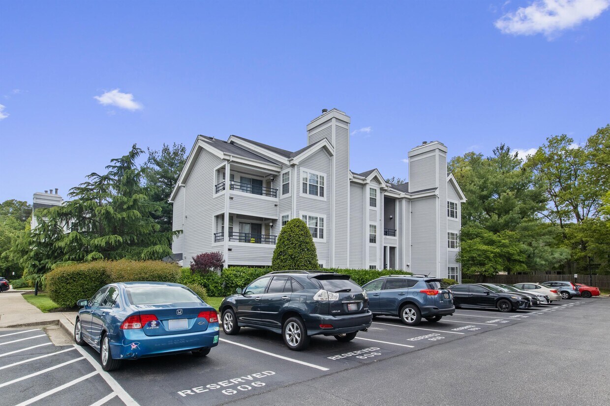 Primary Photo - 606 Moonglow Rd