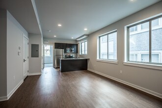 Building Photo - 3616 Spring Garden St