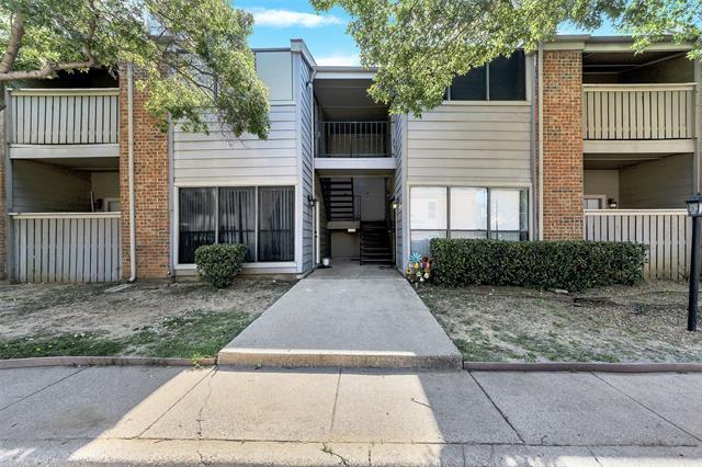 Foto principal - 2101 Count Fleet Dr