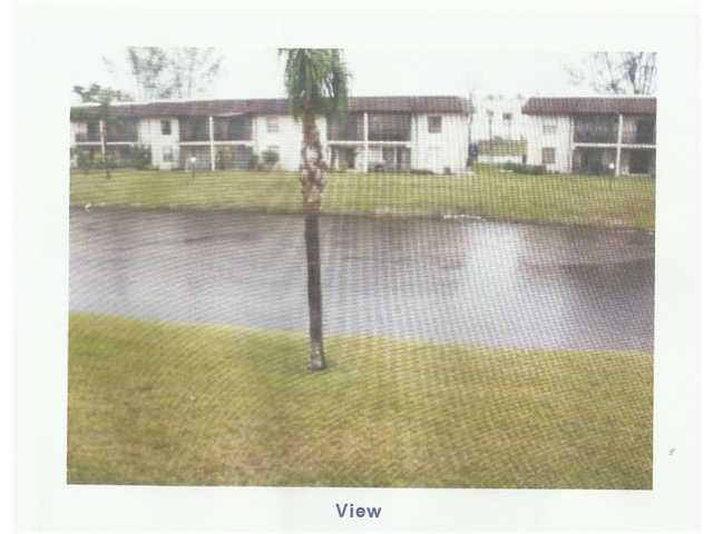 Building Photo - 21905 Lake Forest Cir