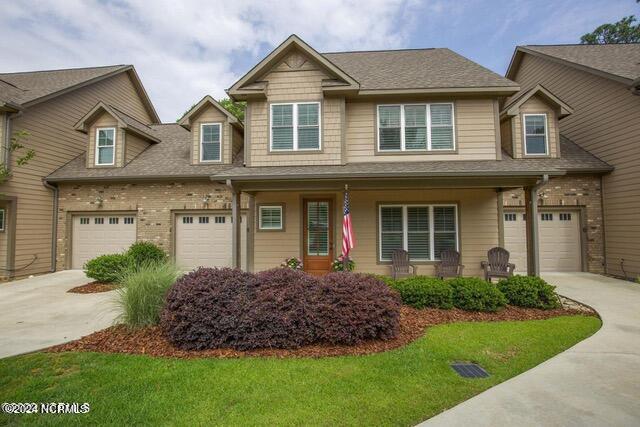 Foto principal - 129 Pinebranch Ct