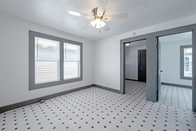 Building Photo - 2217 Stevens St