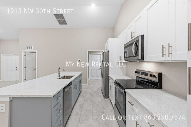 Foto del edificio - 1913 NW 30th St