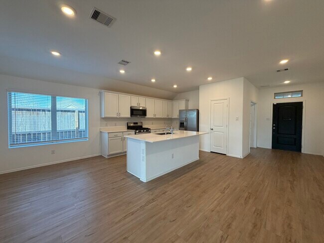 Building Photo - 14242 Walworth Crk Ct