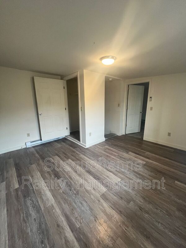 Foto del edificio - 120 N. Center Street