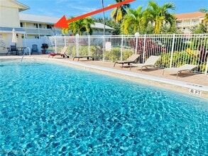 Building Photo - 4607 Bayshore Dr