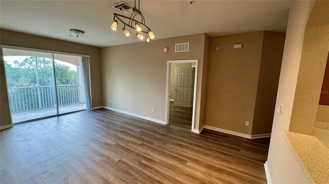 Building Photo - 3332 Robert Trent Jones Dr