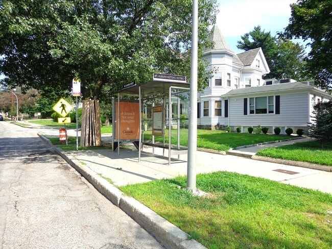 Building Photo - 183 Mt Auburn St