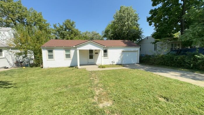 Primary Photo - Adorable 2 Bedroom, 1 Bathroom in Independ...