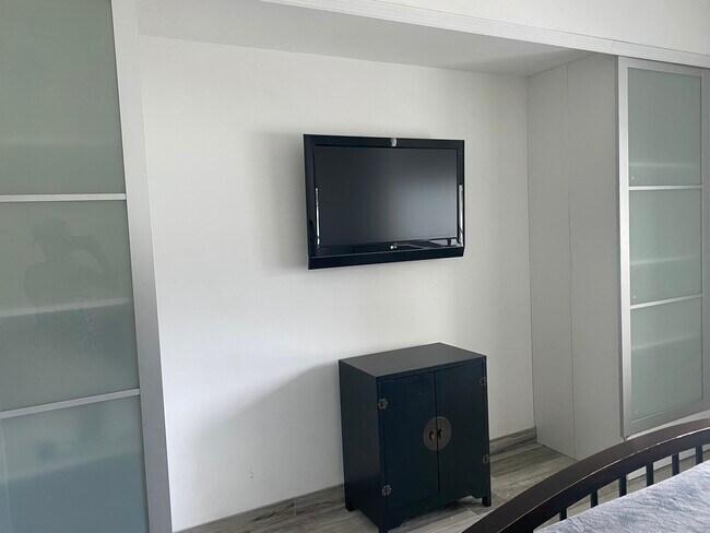 Bedroom with same view as balcony - 325 S Biscayne Blvd