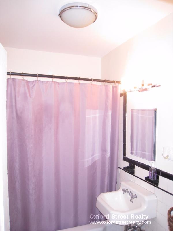 Building Photo - 16 Ware St