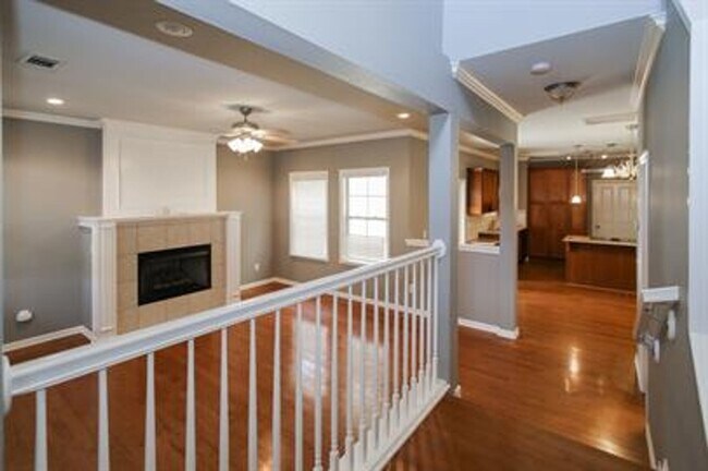 Foto del edificio - Beautiful 3 Bed/3 Bath in Fayetteville!