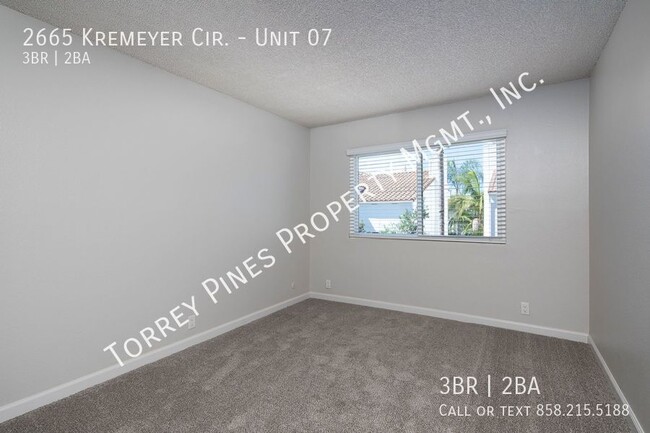 Building Photo - 2665 Kremeyer Cir