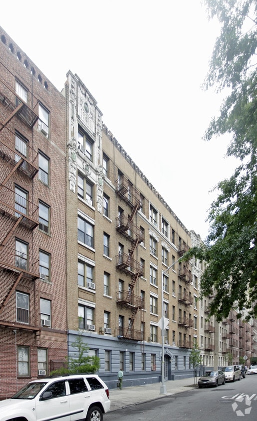 Building Photo - 379-397 Edgecombe Ave