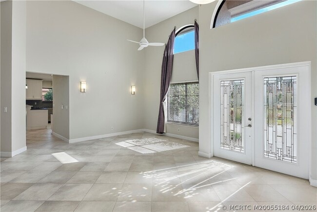 Building Photo - 4194 SW Gleneagle Cir
