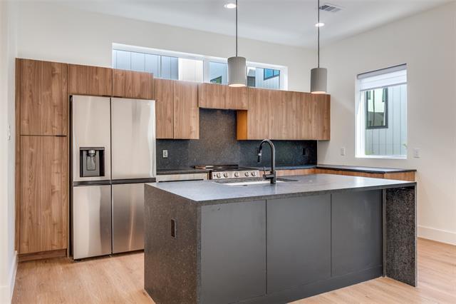 Foto del edificio - 2206 Arroyo Ave