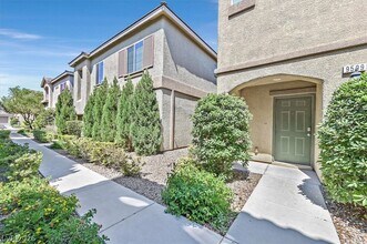 Building Photo - 9599 Vega Carpio Ave