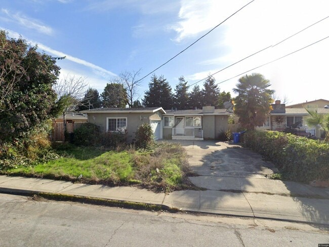 Foto del edificio - 5134 Elmwood Ave