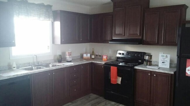 Foto del edificio - 3688 Chapel Ln