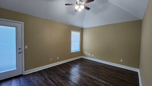 Foto del edificio - 110 2nd St