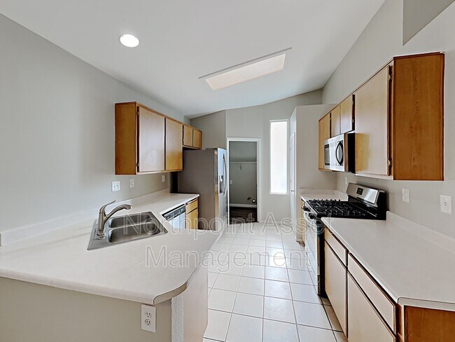 Building Photo - 105 Beaver Ridge Ave