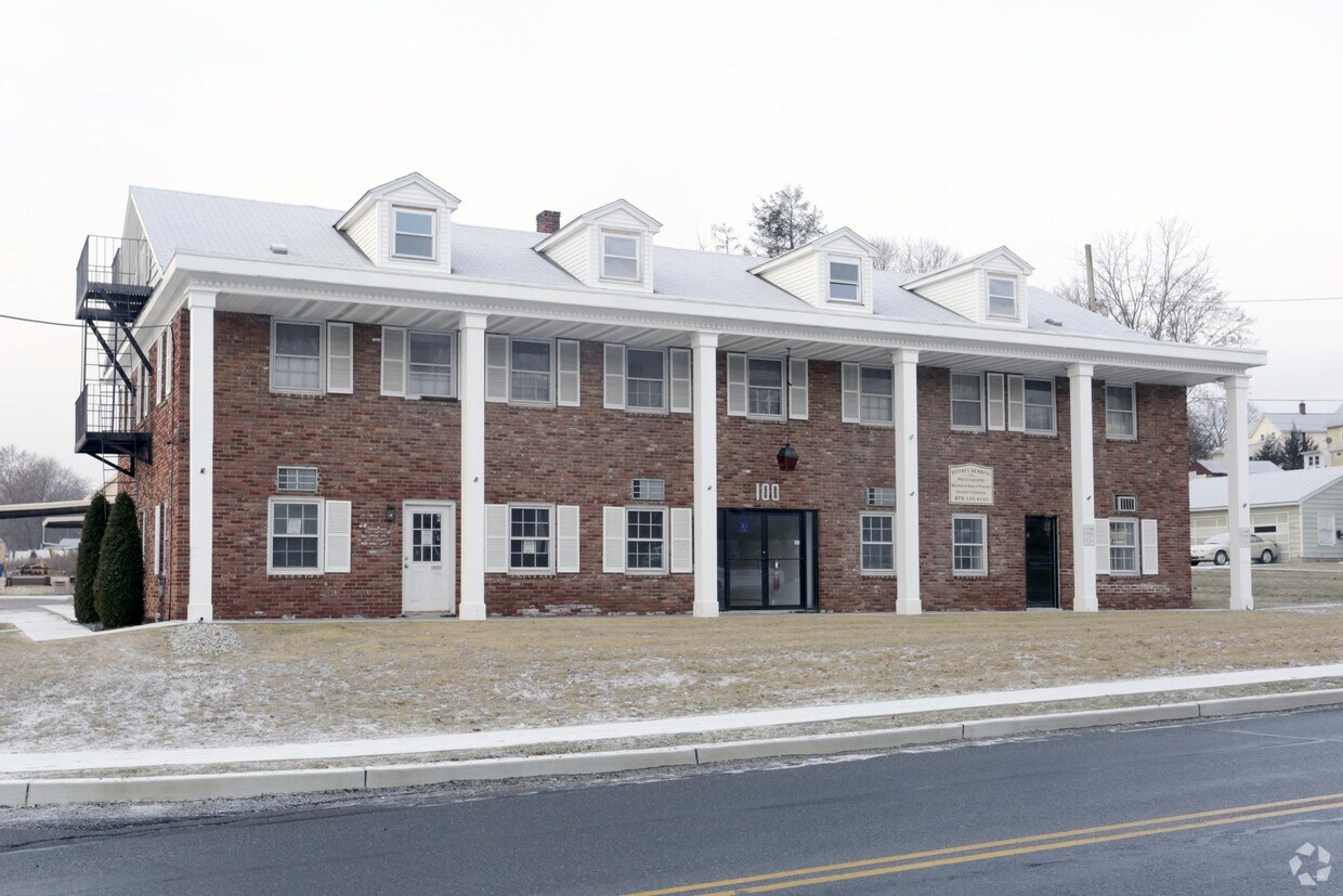 Foto del edificio - Clayton Square