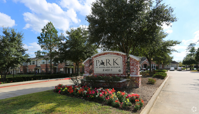 Park at Woodland Springs - Park at Woodland Springs Apartments