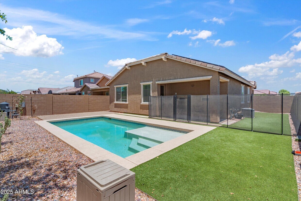 Foto principal - 3712 S 64th Ave