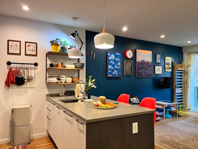 Foto del edificio - 311 Hart St