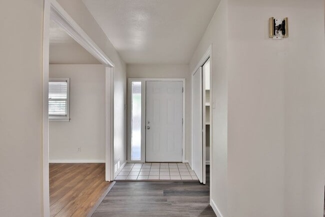 Building Photo - 3607 45th St