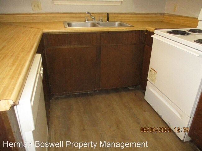 Foto del edificio - 2 br, 1 bath House - 1724 Justin Lyn