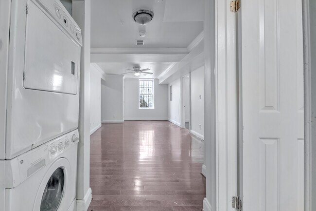 Foto del edificio - 4274 Foote St NE