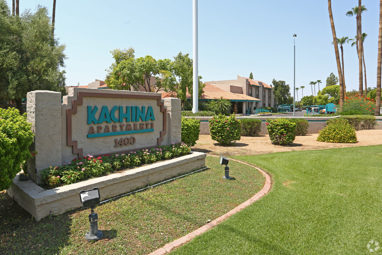 Primary Photo - Kachina Apartments