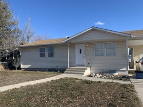 Building Photo - 3498 Valley Heights Dr