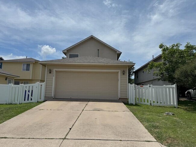 Foto del edificio - 1420 Davis Mountain Loop