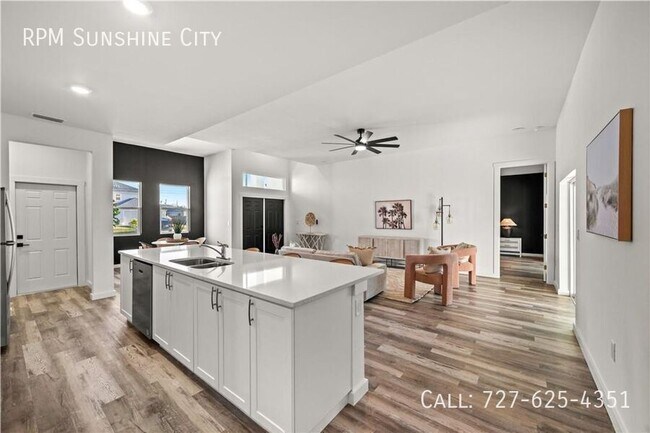 Foto del edificio - 236 NW 6th Ave