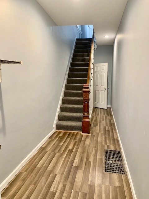 Hallway - 431-2 S Trenton Ave