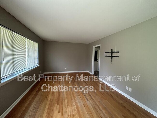 Foto del edificio - 1205 John Ross Rd