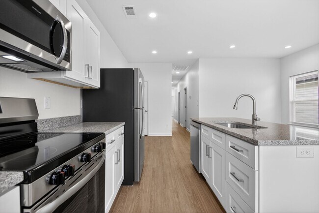 Foto del edificio - 3109 W 11th St