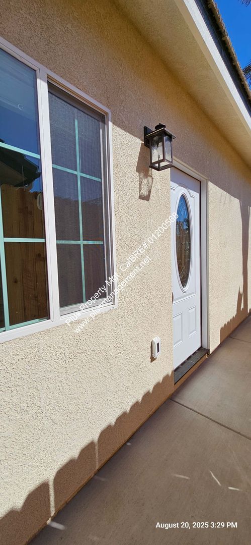 Foto del edificio - Beautiful Newer Single Story ADU Near Marian Hospital/101 Frwy