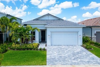 Building Photo - 10444 Northbrook Cir